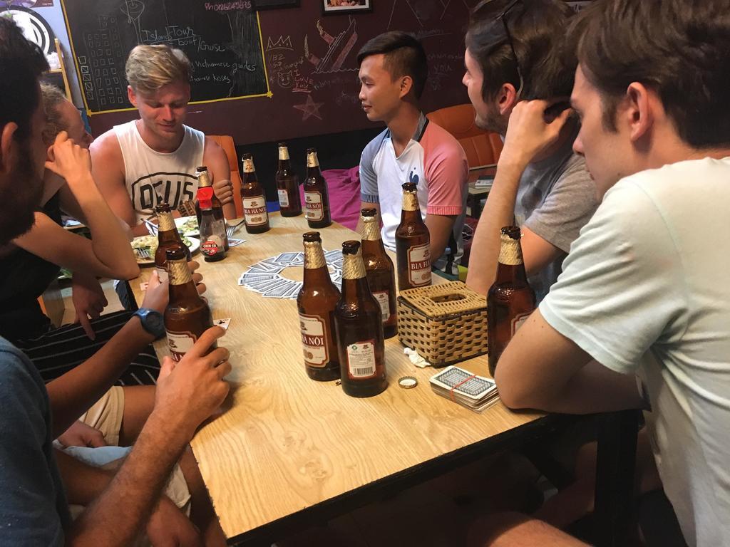 Halong Happy Hostel (Adults Only) Hạ Long-öböl Kültér fotó